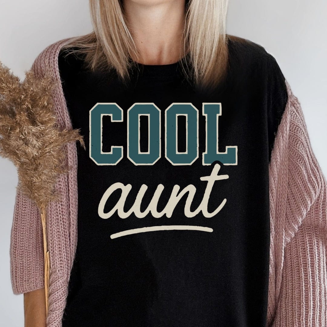 MyDesigns Physical Item Cool Aunt Awesome Design Great Gift Idea Trendy T-Shirt