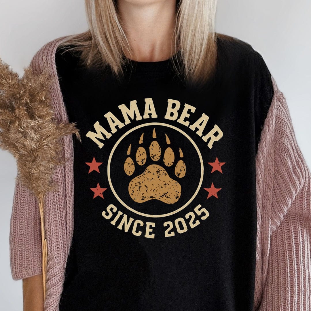 MyDesigns T-Shirt Mama Bear Since Two Thousand Twenty Five T-Shirt
