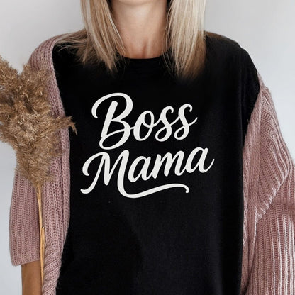 MyDesigns T-Shirt Boss Mama Graphic Design Trendy Woman Power T-Shirt