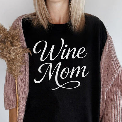 MyDesigns T-Shirt Wine Mom T-Shirt